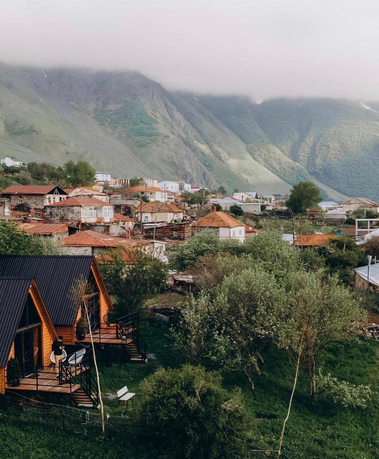 Kazbegi Kuro Cottages Eksteriør bilde