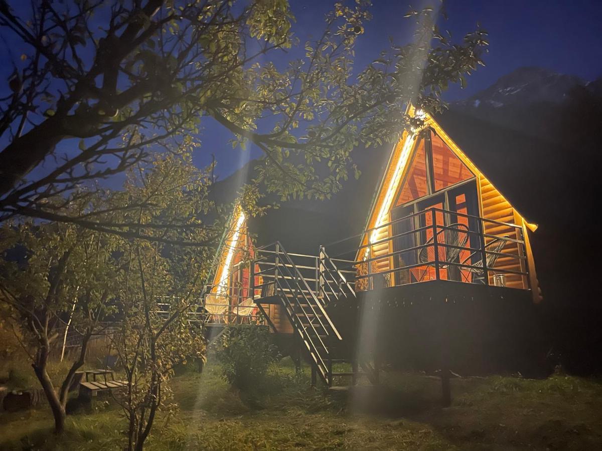 Kazbegi Kuro Cottages Eksteriør bilde