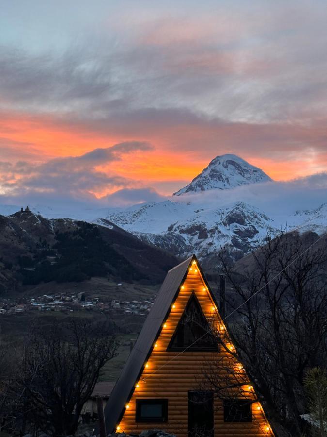 Kazbegi Kuro Cottages Eksteriør bilde